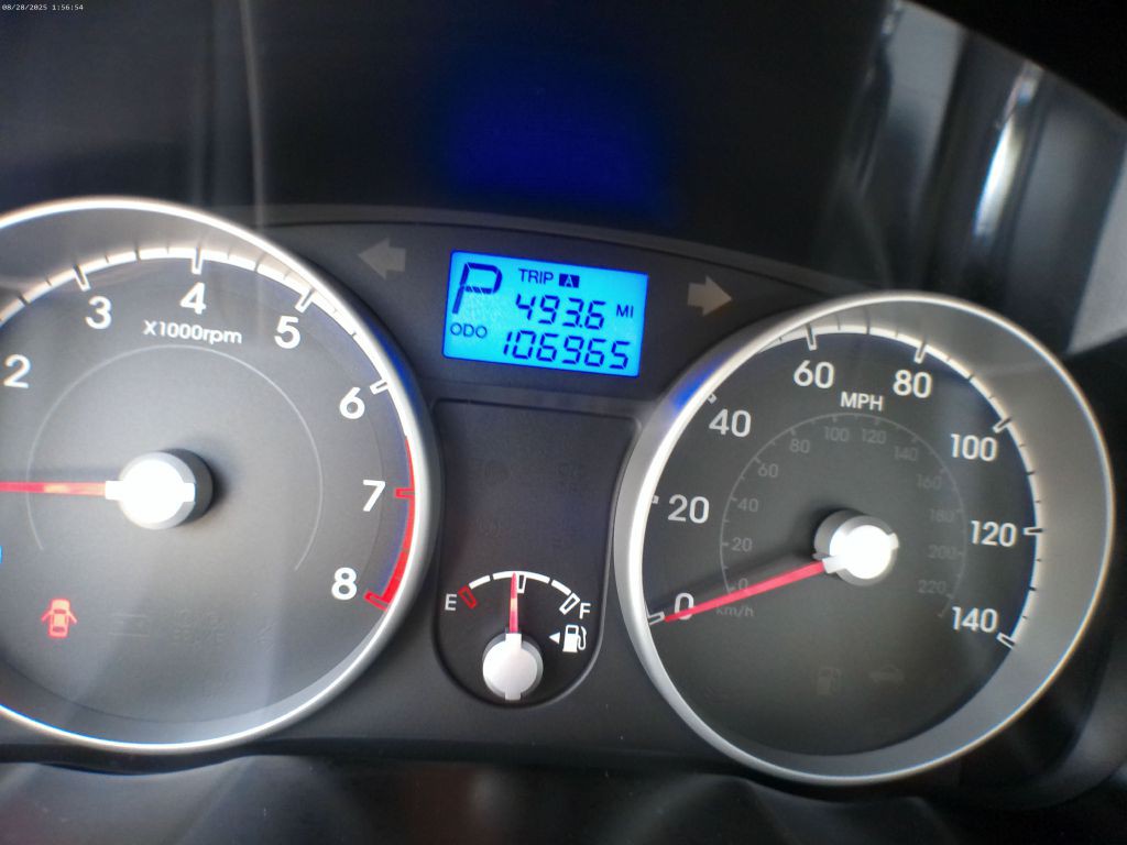 2011 Hyundai Accent Image 17
