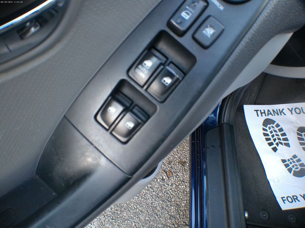 2010 Hyundai Elantra Image 9