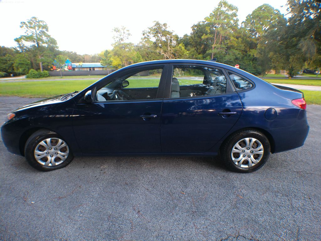 2010 Hyundai Elantra Image 15