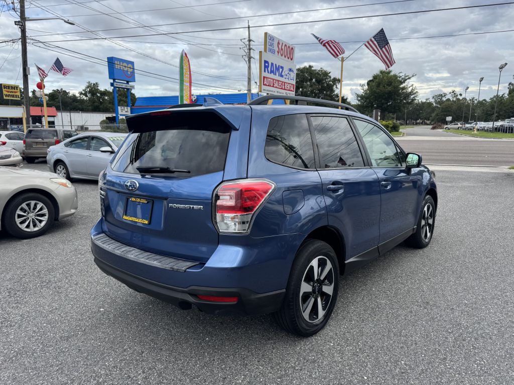 2017 Subaru Forester Image 3