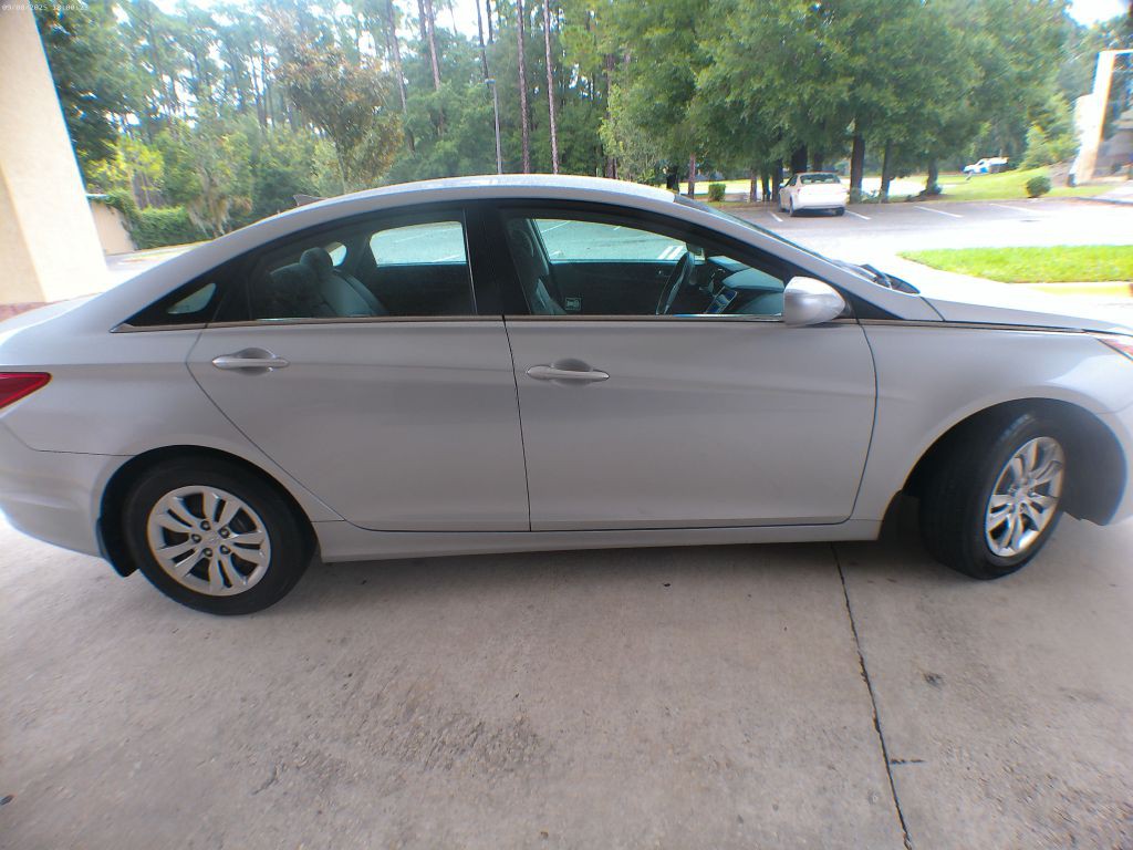 2013 Hyundai Sonata Image 15