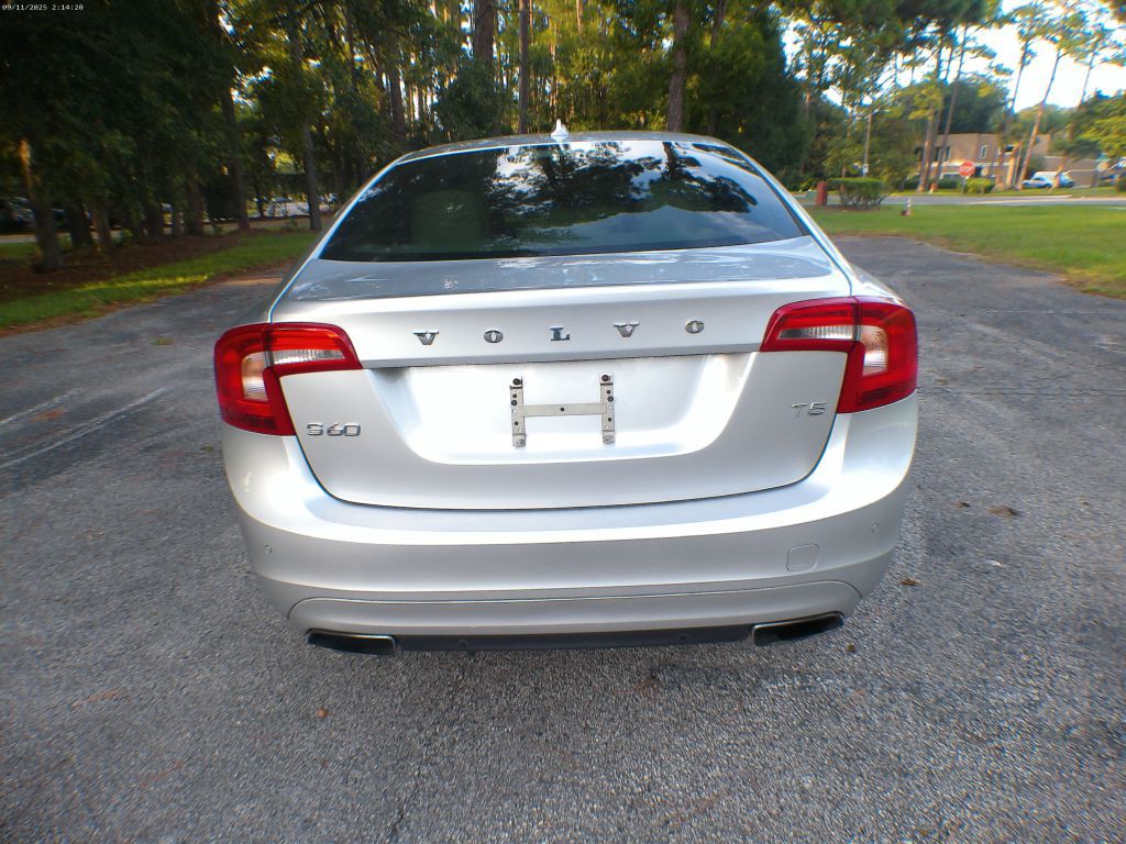 2015 Volvo S60 Image 20