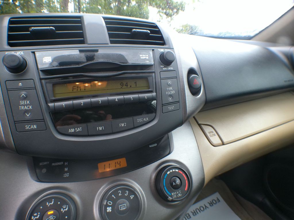 2010 Toyota Rav4 Image 12