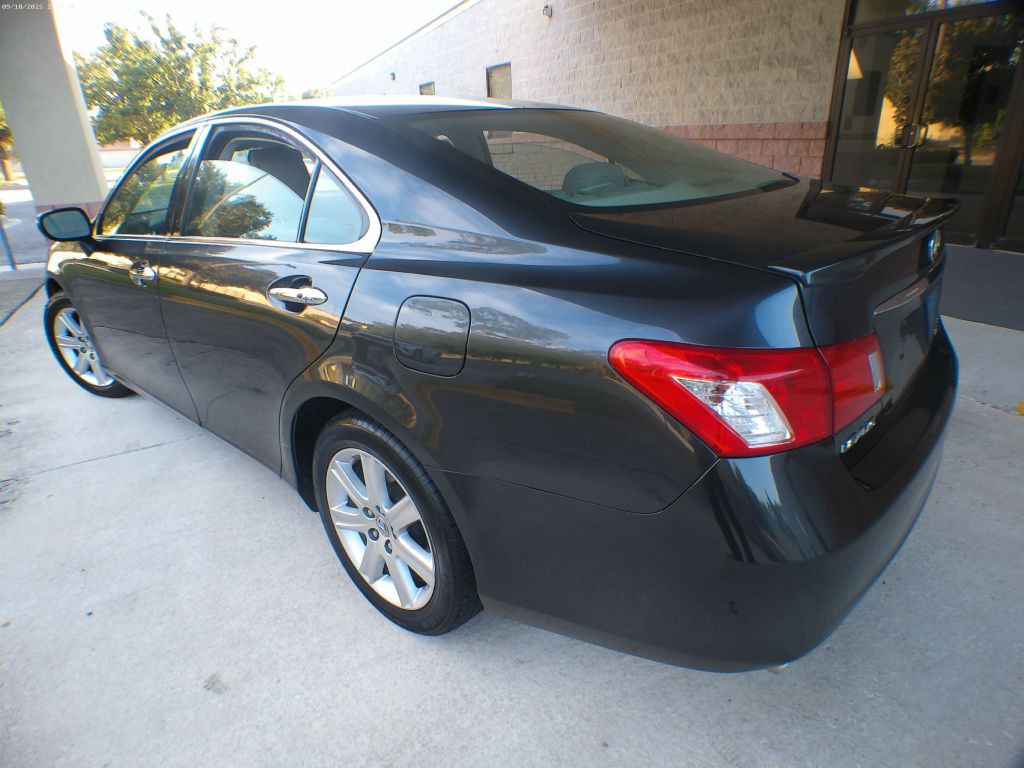 2008 Lexus ES Image 4