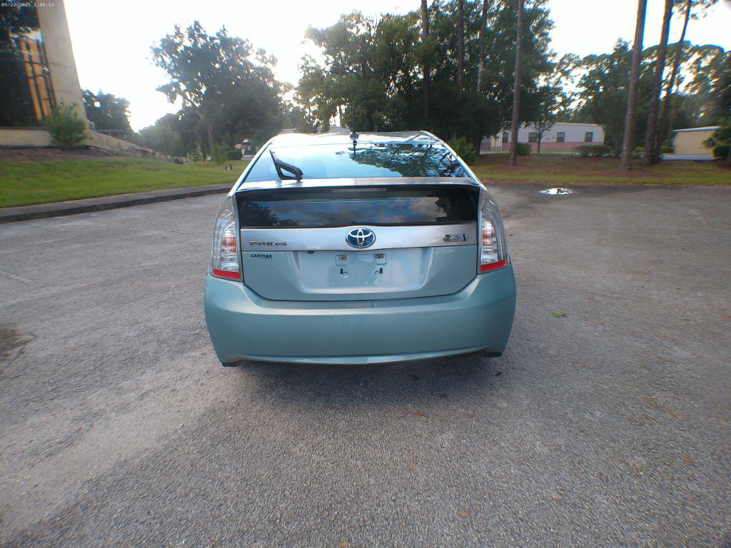 2014 Toyota Prius Image 8