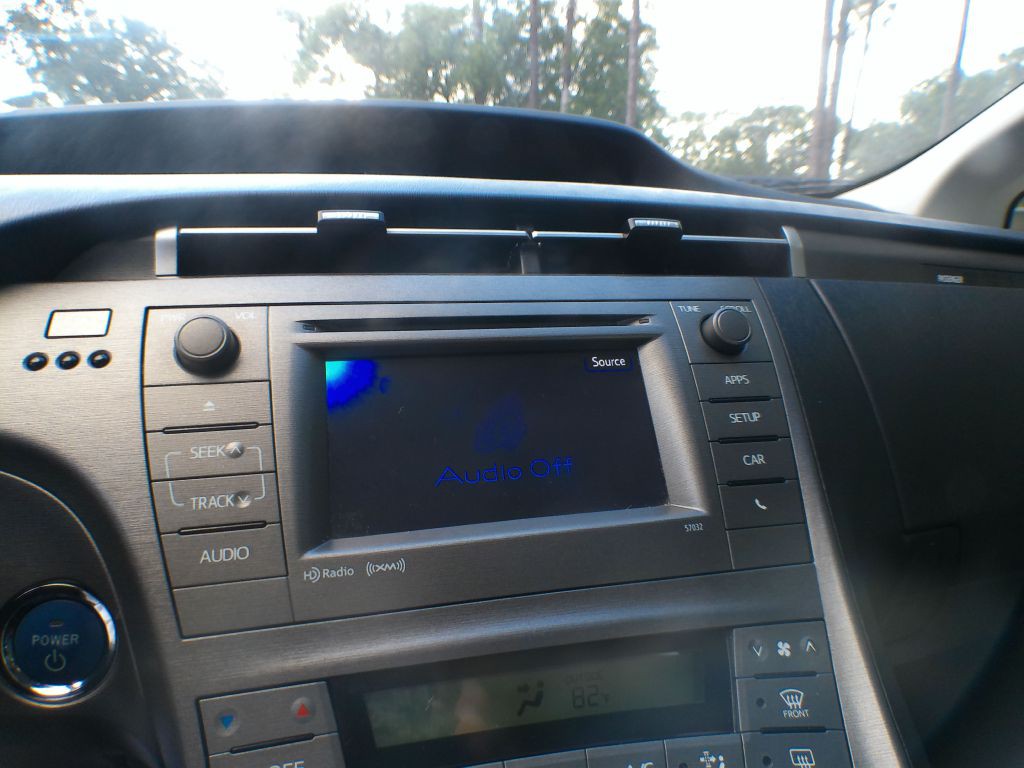 2014 Toyota Prius Image 12