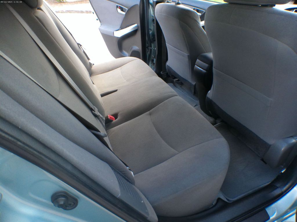 2014 Toyota Prius Image 19