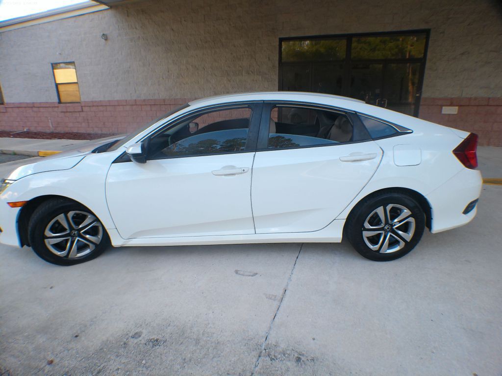 2017 Honda Civic Image 16