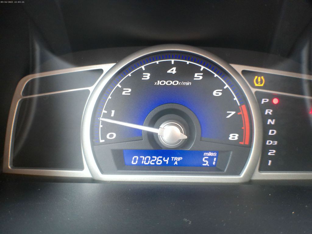 2010 Honda Civic Image 11