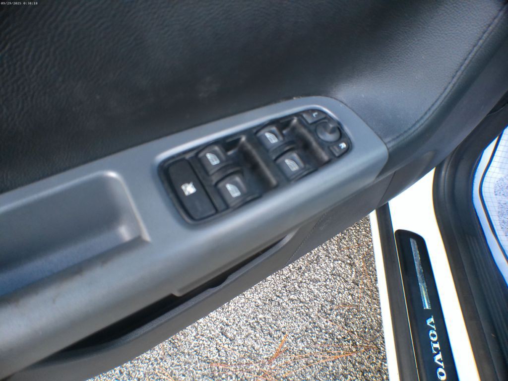 2008 Volvo S40 Image 9