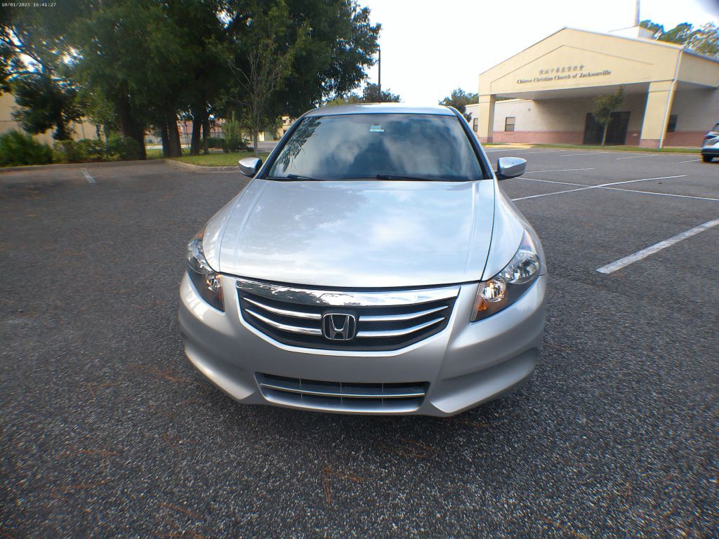 2012 Honda Accord Image 13