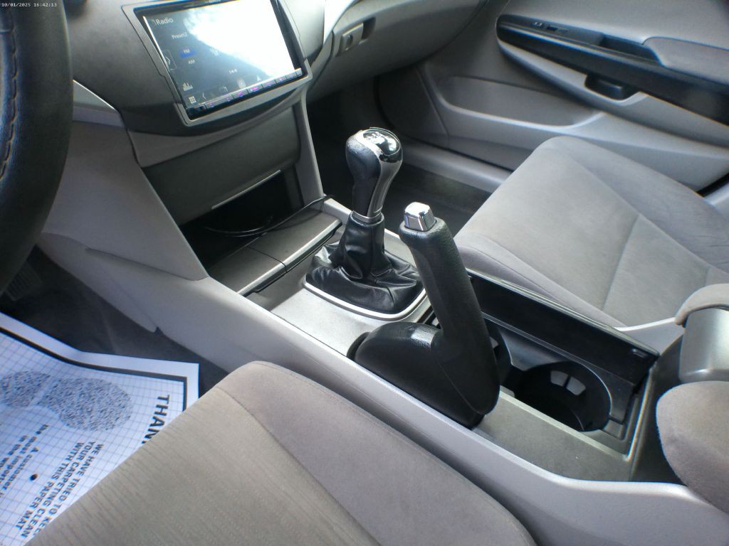 2012 Honda Accord Image 18