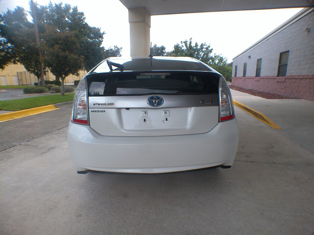2013 Toyota Prius Image 8