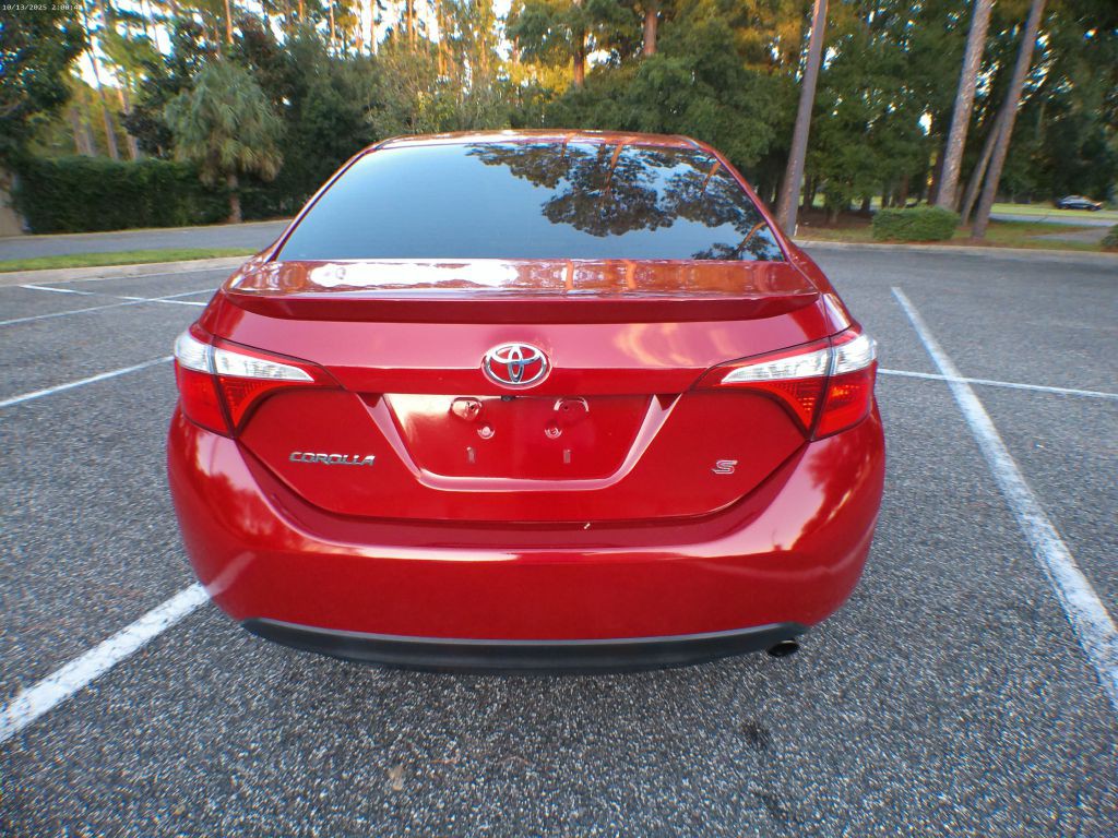 2014 Toyota Corolla Image 12