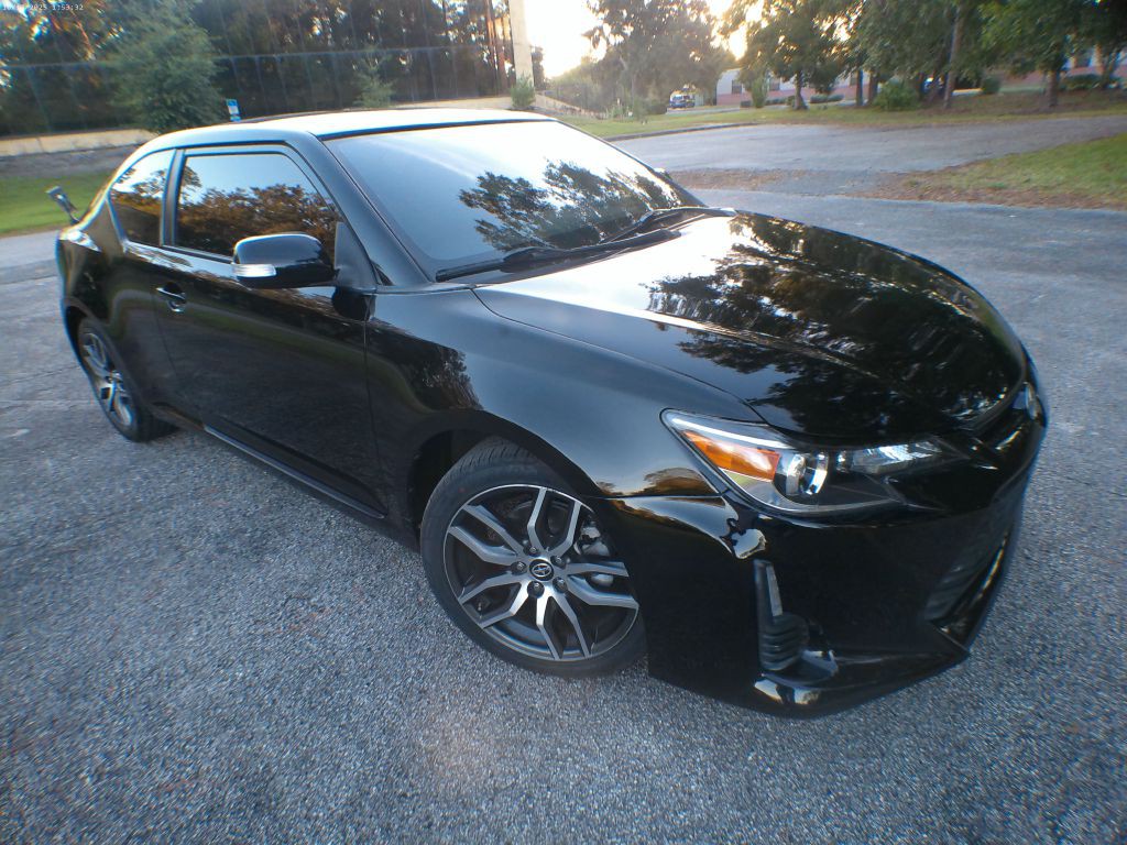 2016 Scion tC Image 2