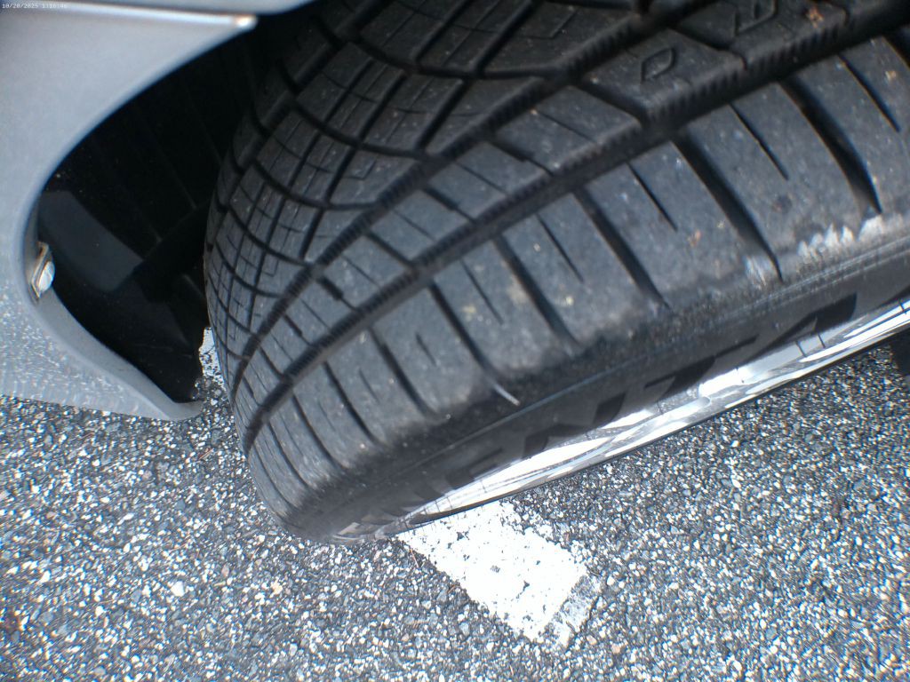 2011 Toyota Avalon Image 19