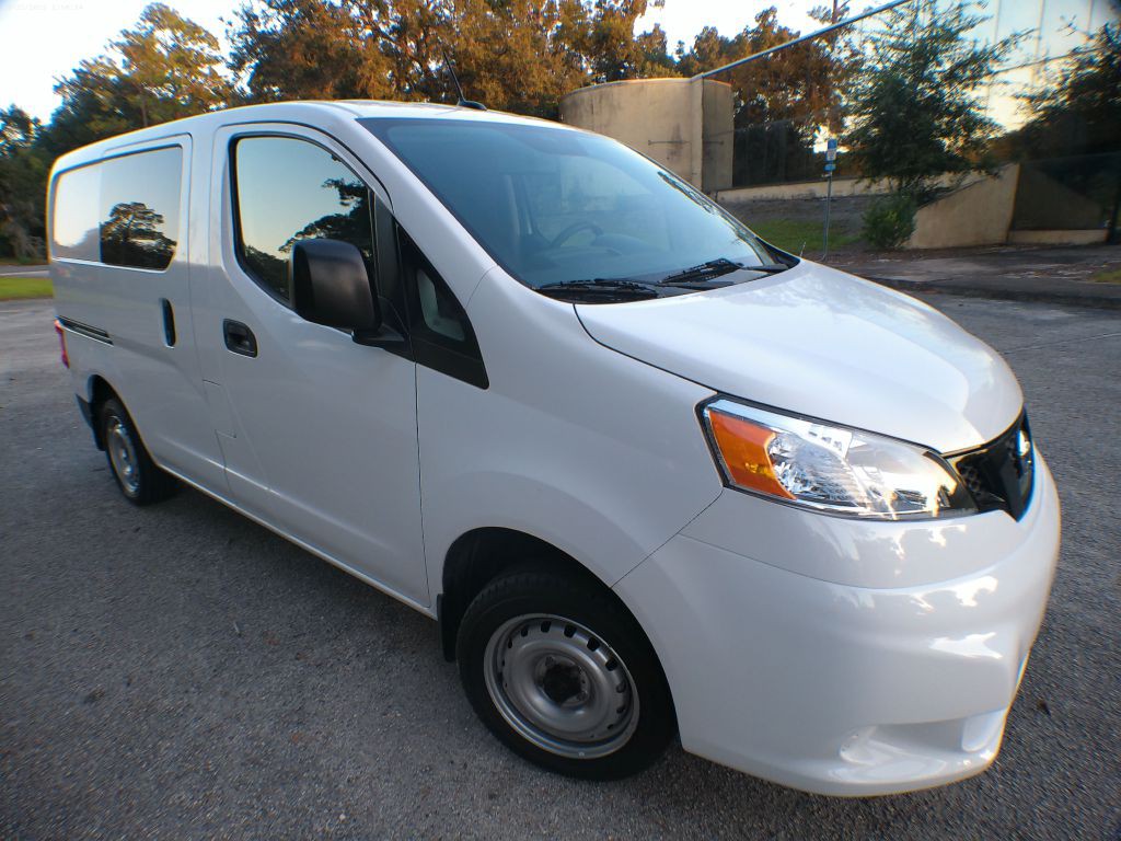 2021 Nissan NV200 Image 2