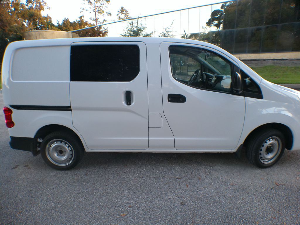 2021 Nissan NV200 Image 17
