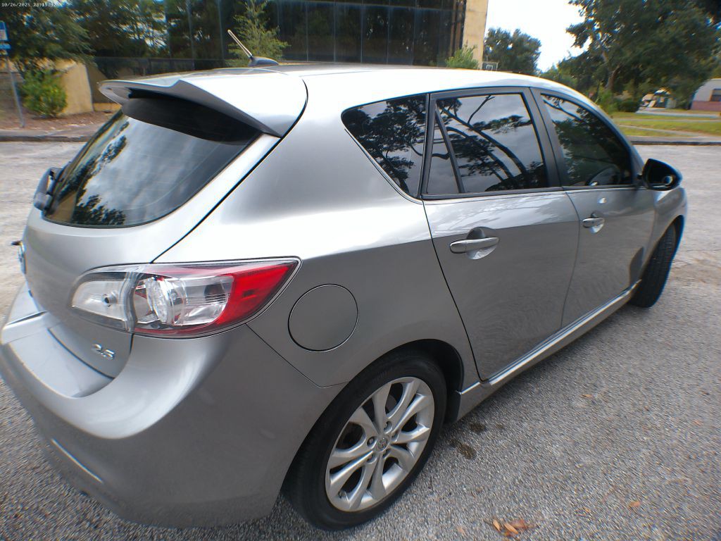 2011 Mazda Mazda3 Image 3