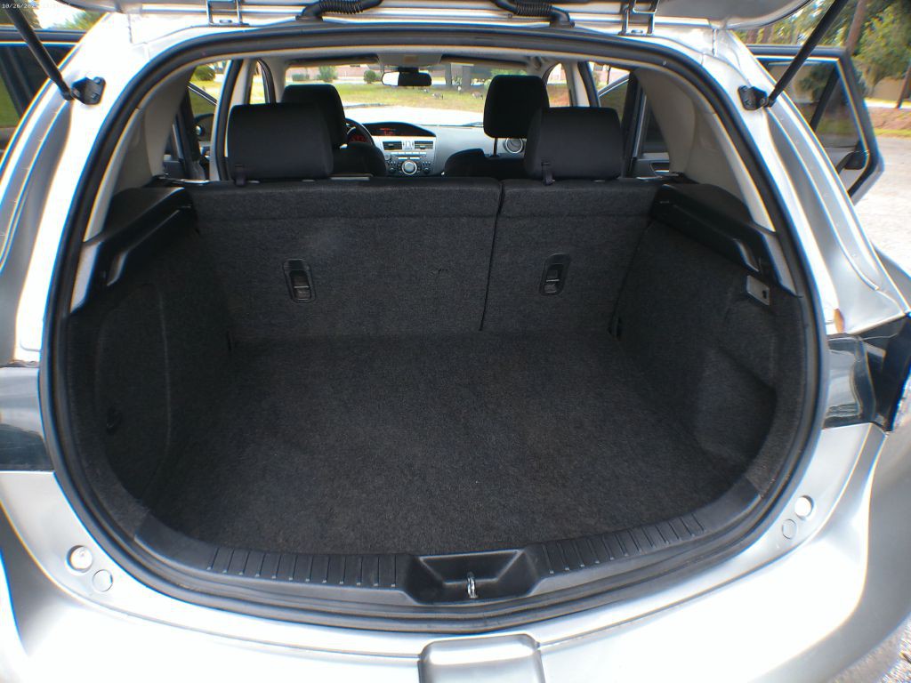 2011 Mazda Mazda3 Image 9
