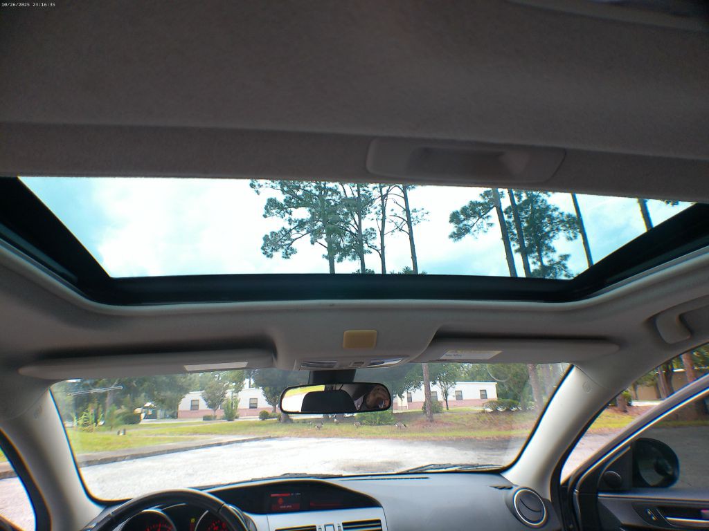 2011 Mazda Mazda3 Image 10