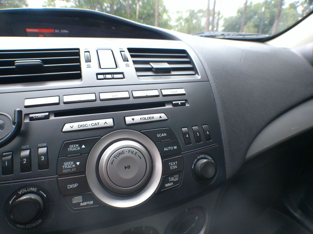 2011 Mazda Mazda3 Image 14