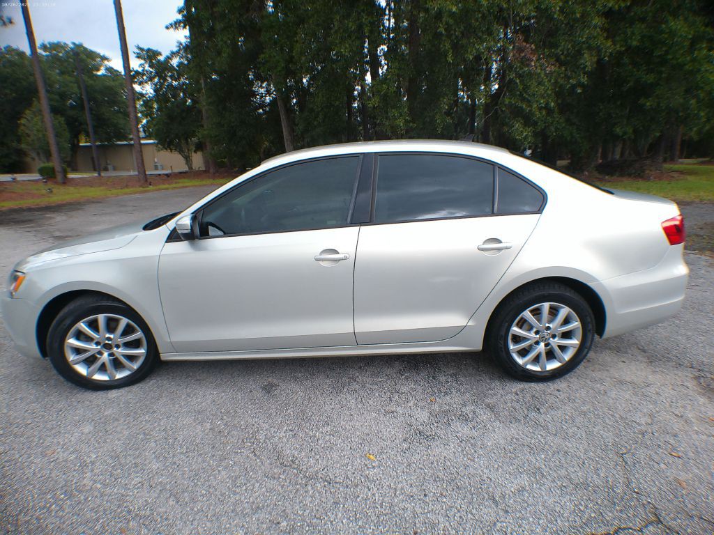 2011 Volkswagen Jetta Image 14