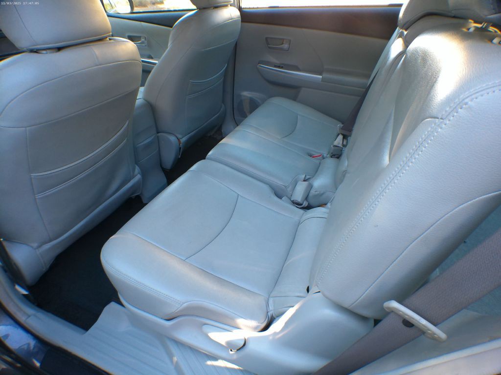 2014 Toyota Prius Image 6