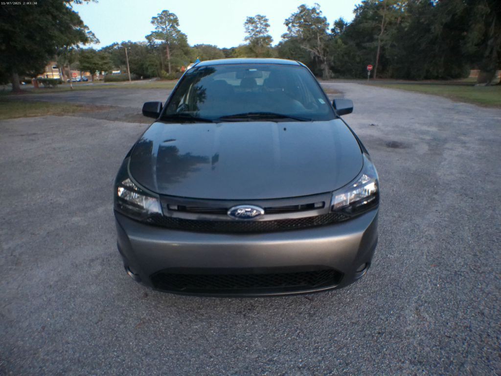 2011 Ford Focus Image 9