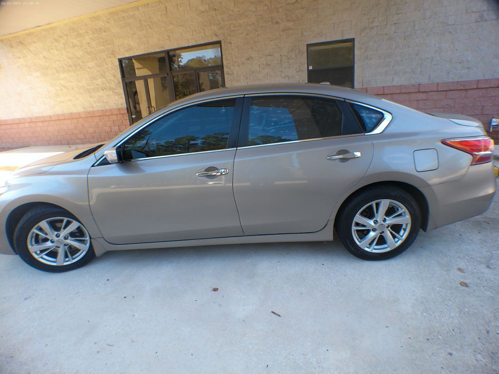 2013 Nissan Altima Image 14