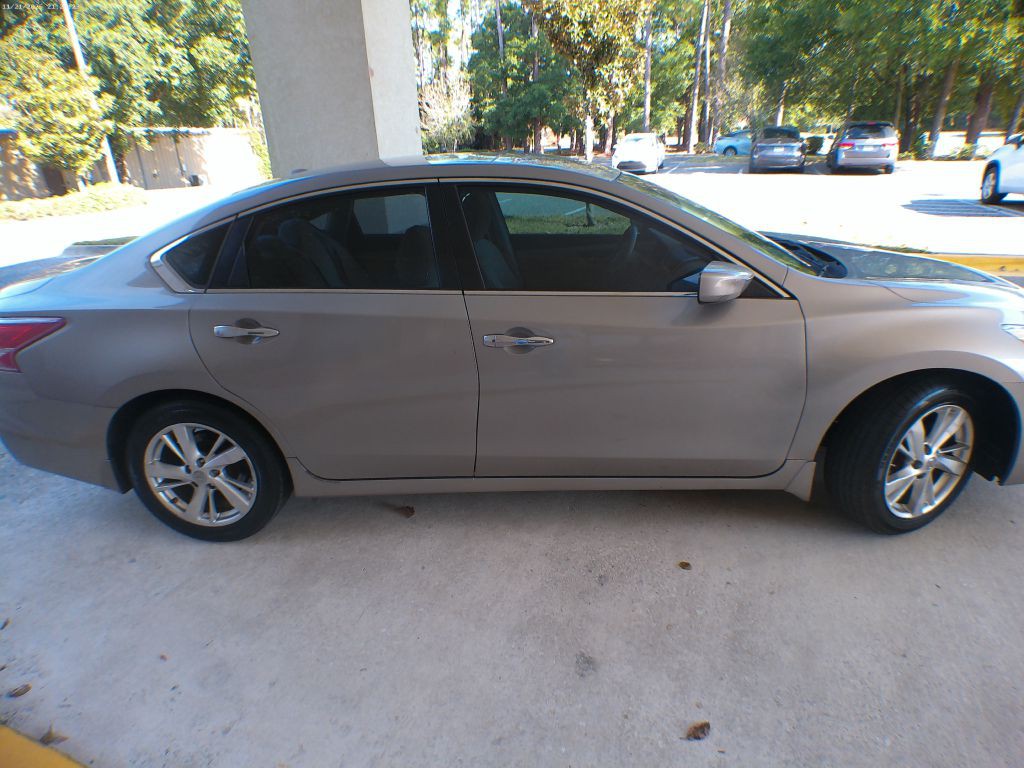 2013 Nissan Altima Image 15