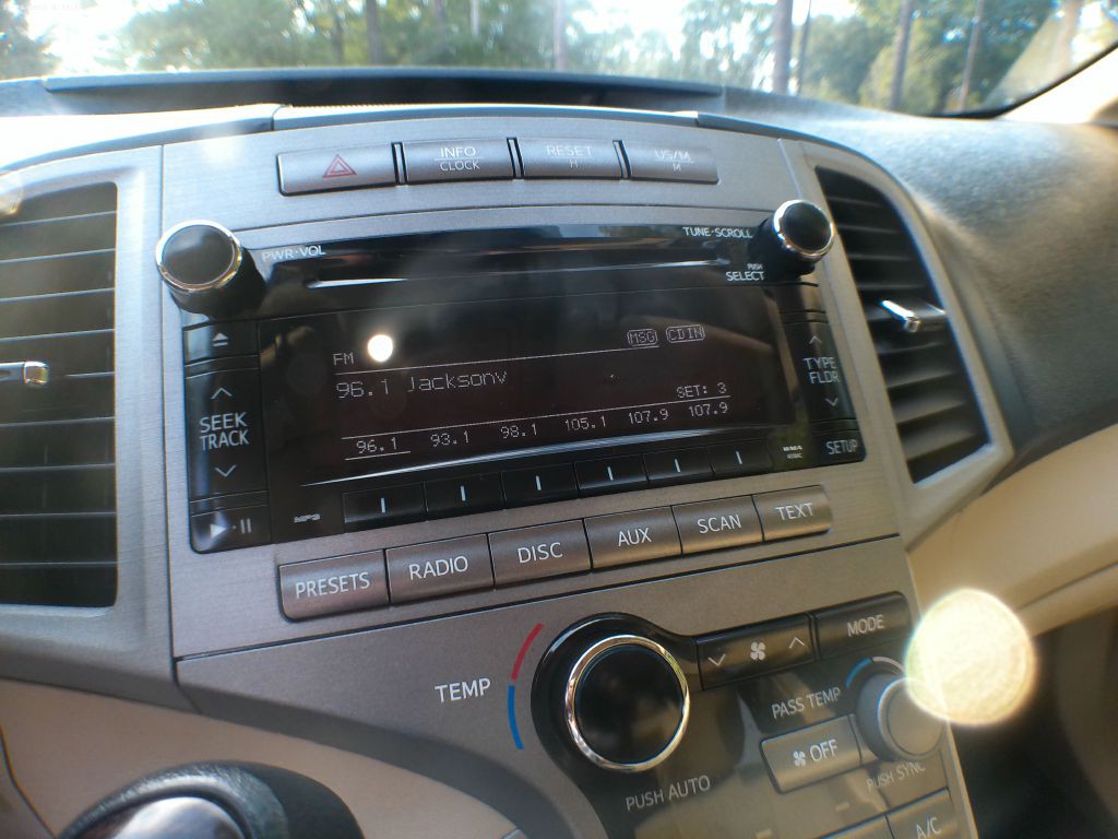 2010 Toyota Venza Image 12