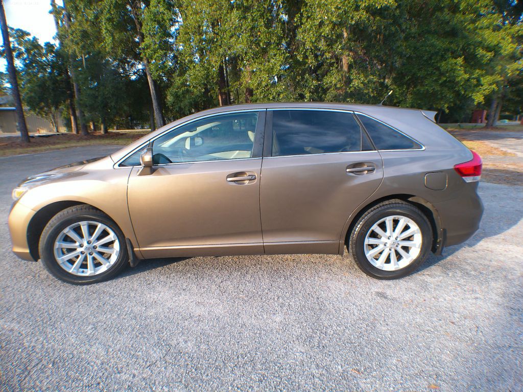 2010 Toyota Venza Image 15
