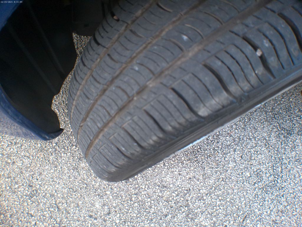 2013 Toyota Yaris Image 17