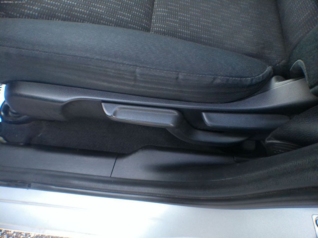 2015 Honda Fit Image 10