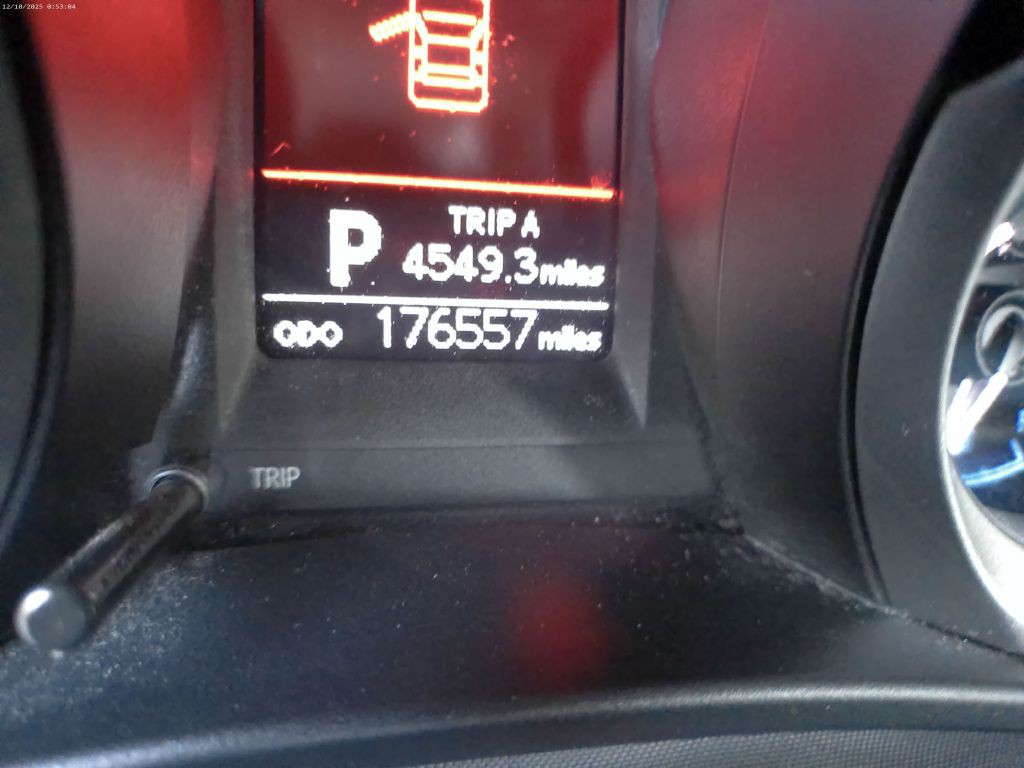 2015 Toyota Corolla Image 12