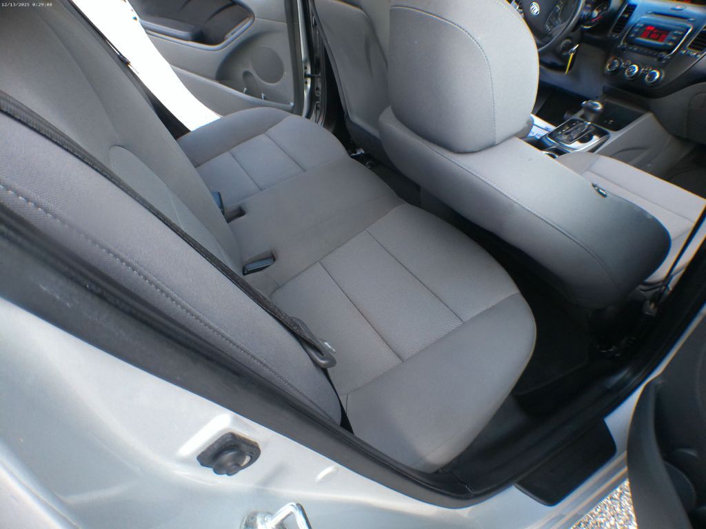 2018 Kia Forte Image 8