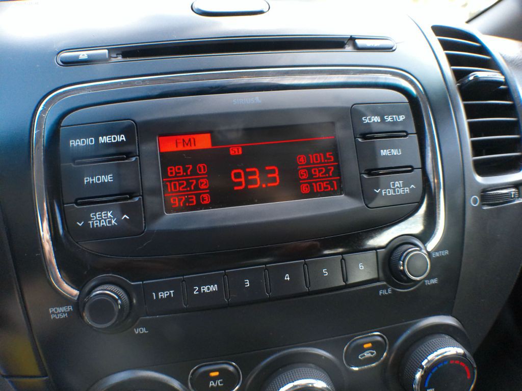 2018 Kia Forte Image 12