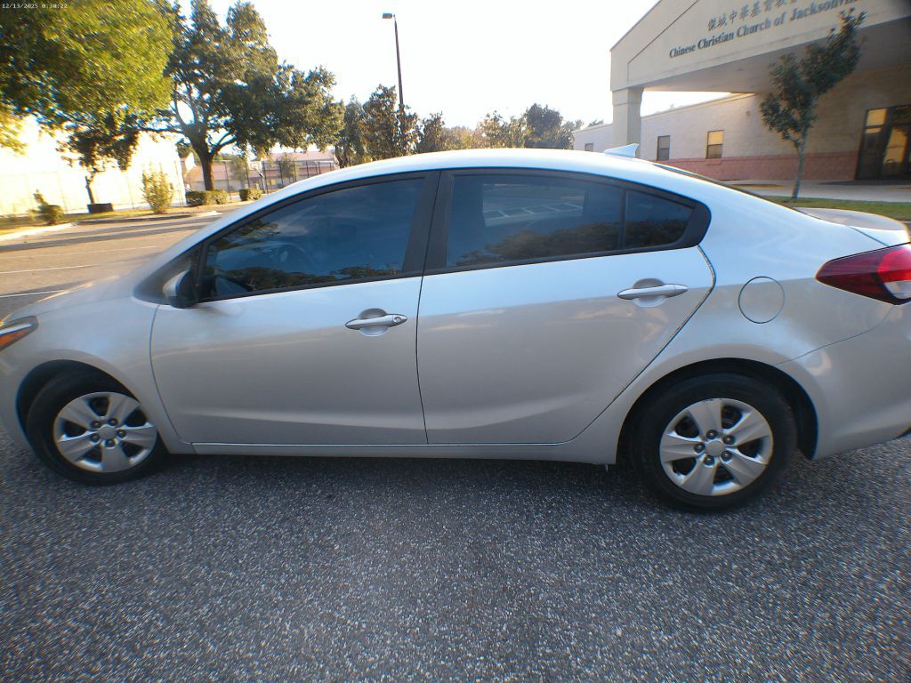 2018 Kia Forte Image 15
