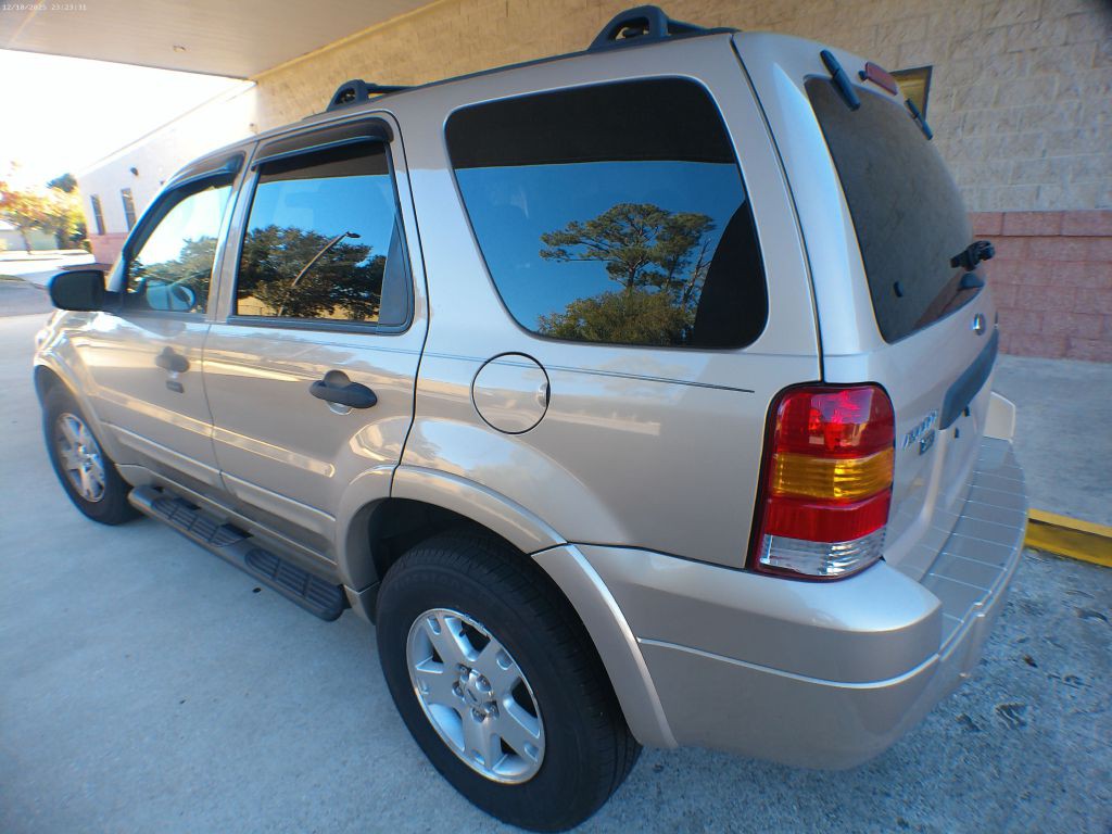 2007 Ford Escape Image 4