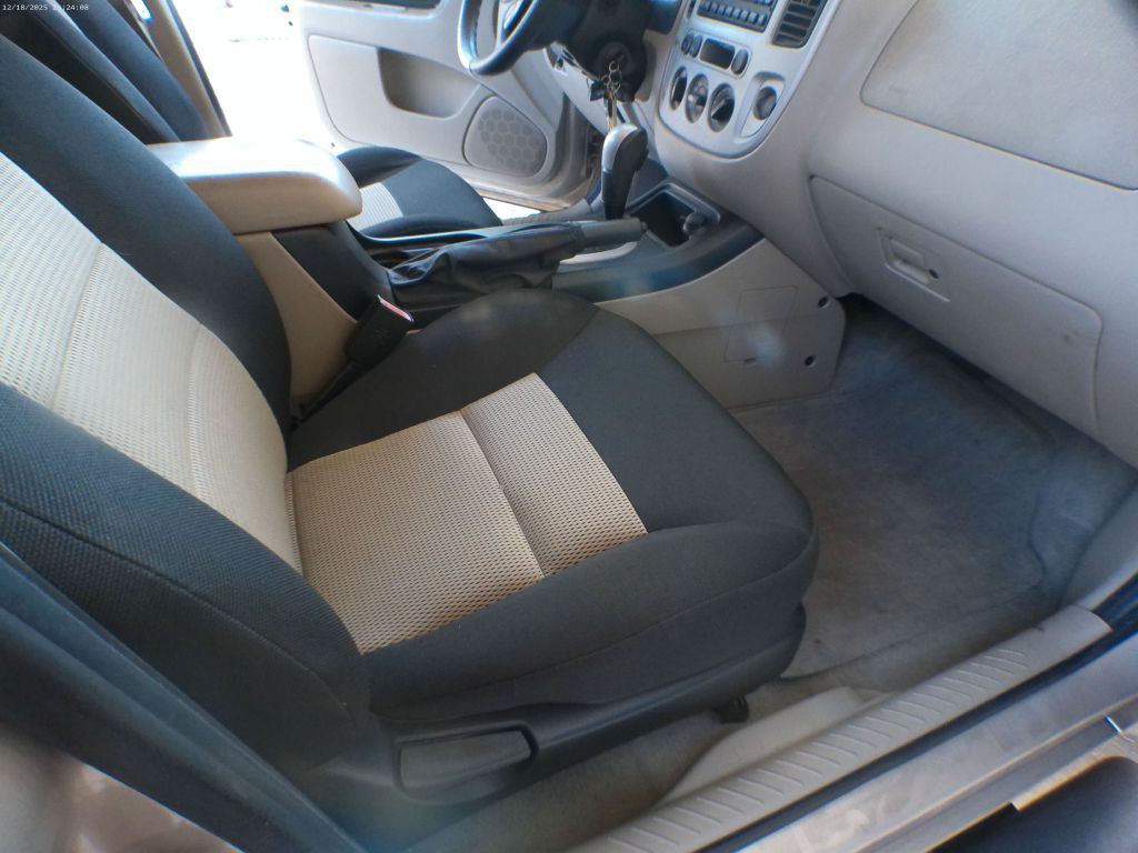 2007 Ford Escape Image 7