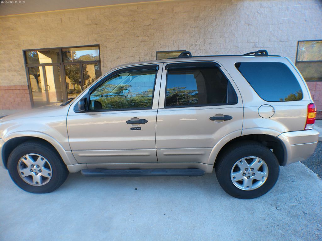 2007 Ford Escape Image 15