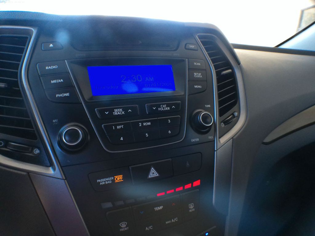 2013 Hyundai Santa Fe Sport Image 10