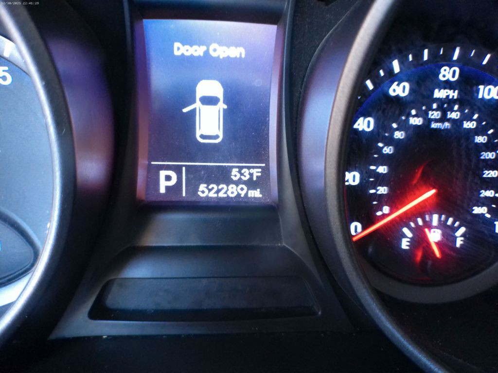 2013 Hyundai Santa Fe Sport Image 11