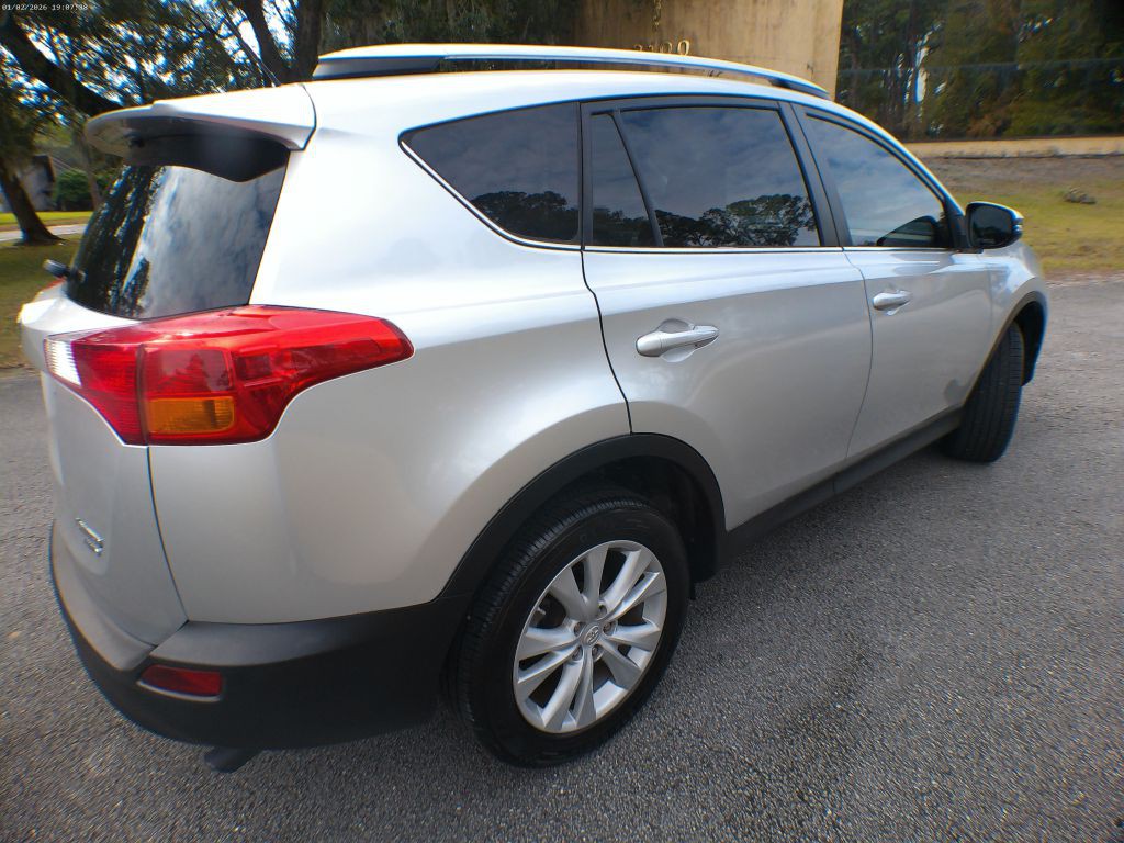 2013 Toyota Rav4 Image 3