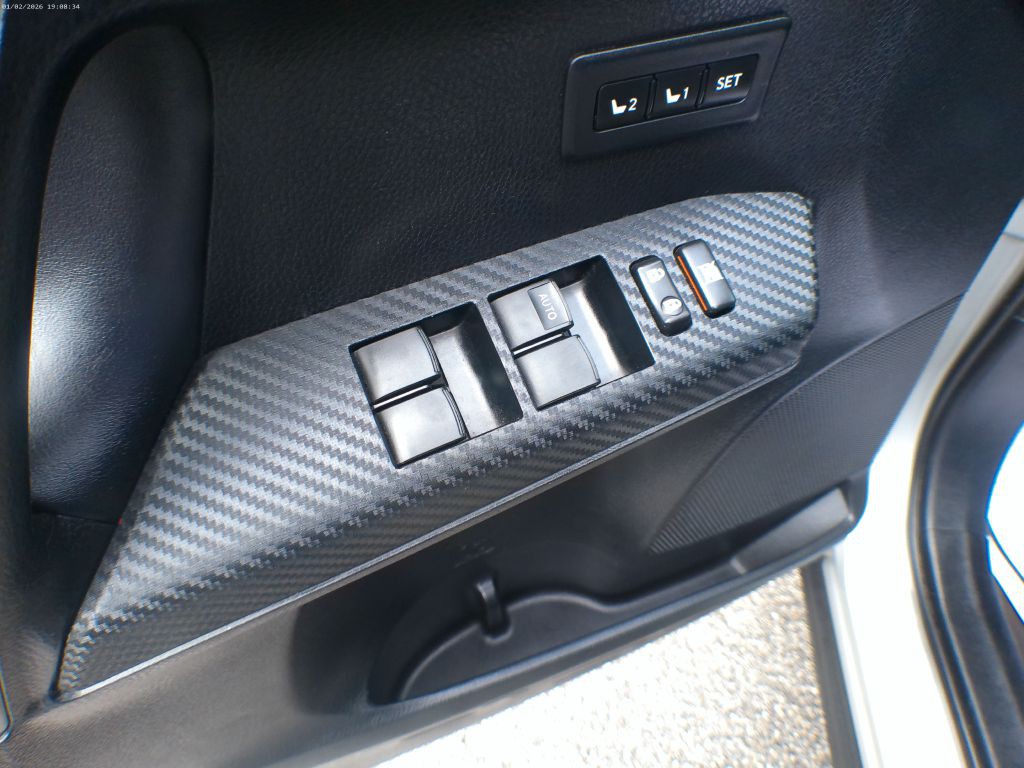 2013 Toyota Rav4 Image 7