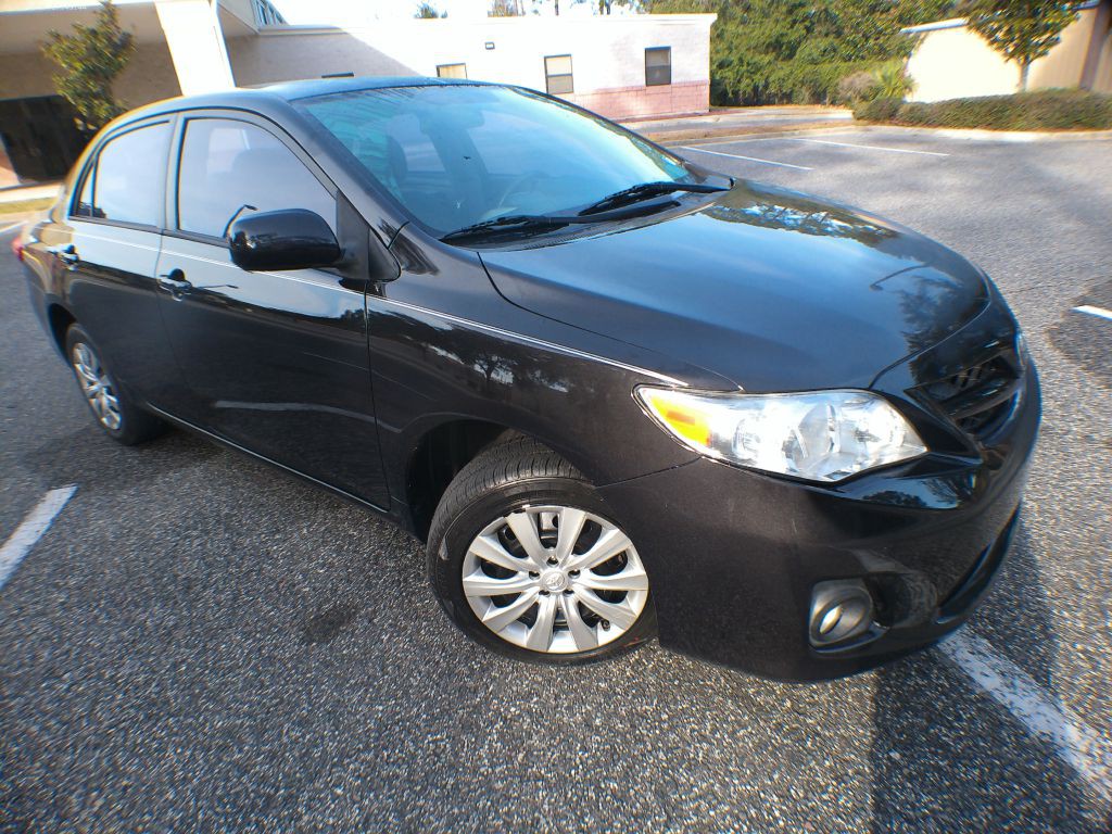 2012 Toyota Corolla Image 2