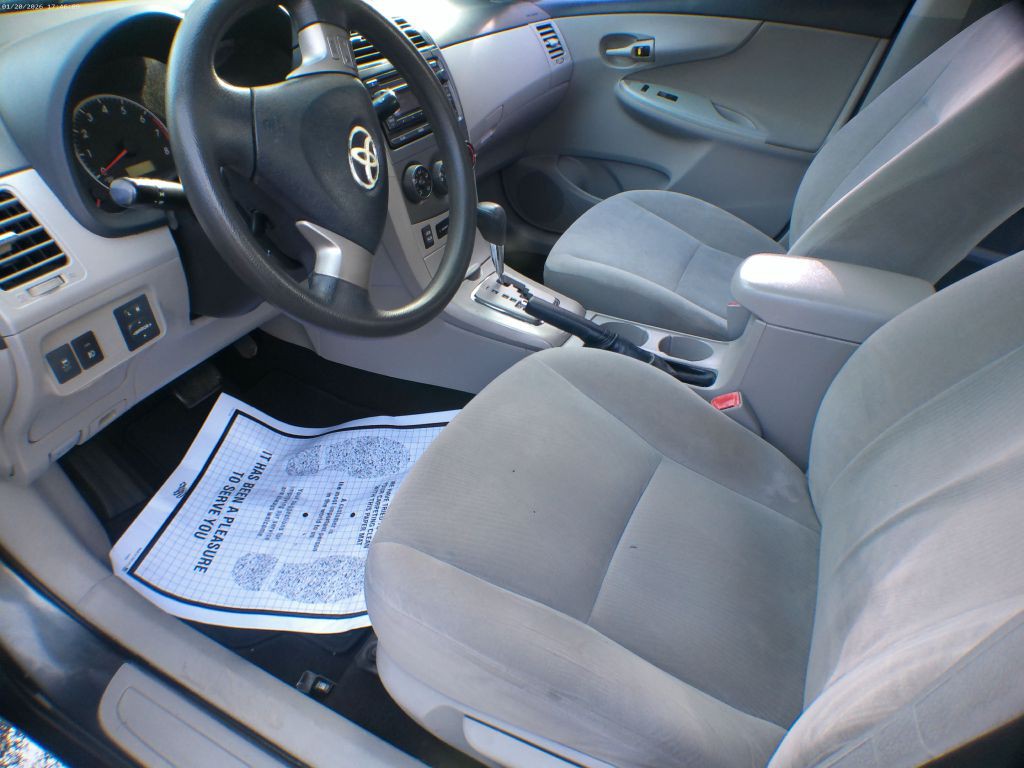 2012 Toyota Corolla Image 5