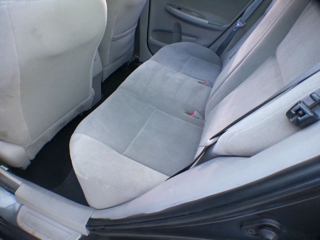 2012 Toyota Corolla Image 6