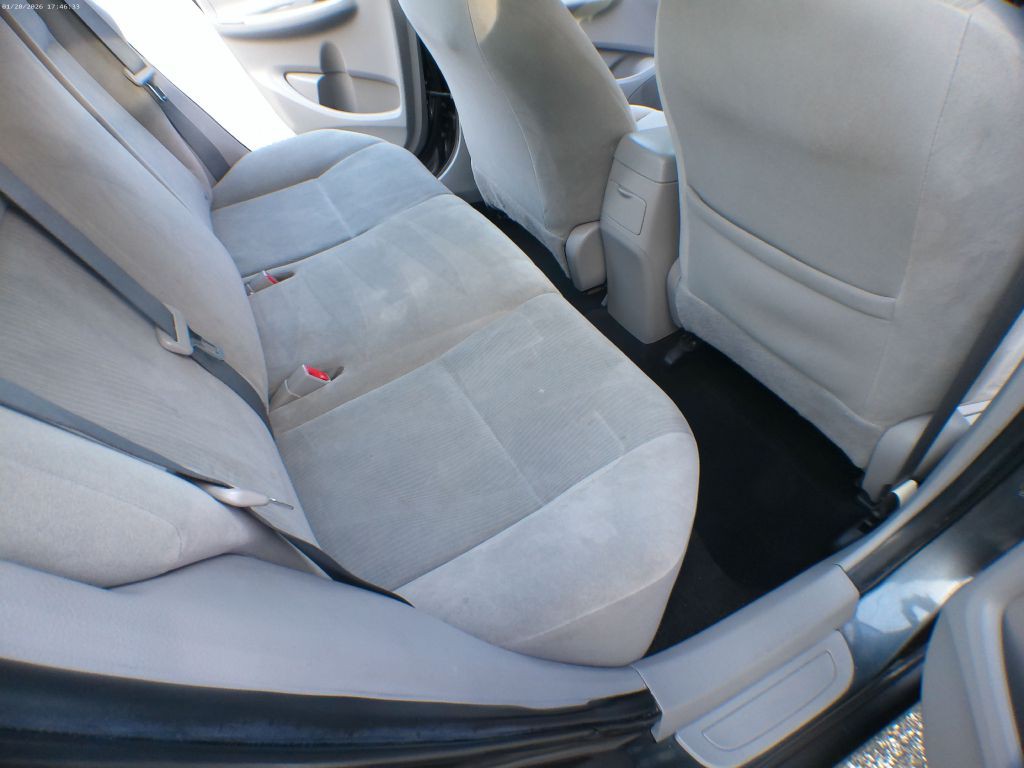 2012 Toyota Corolla Image 8